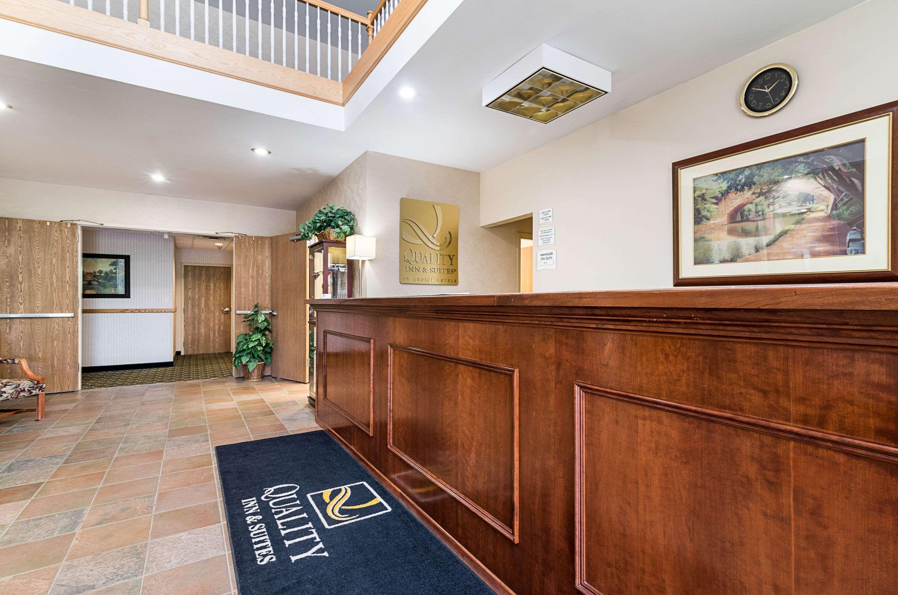 Quality Inn & Suites Schoharie Near Howe Caverns Exterior photo